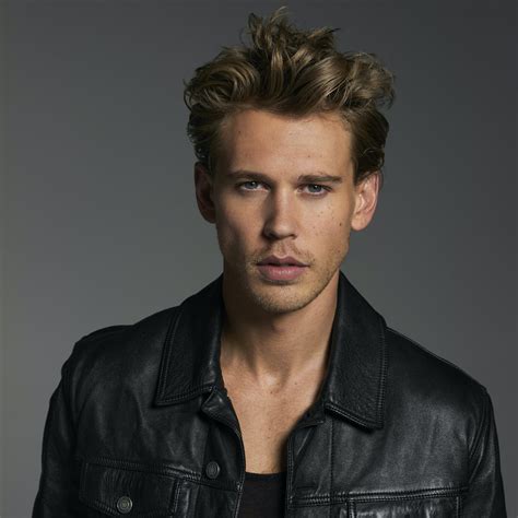 Austin Butler nuovo testimonial beauty di YSL .